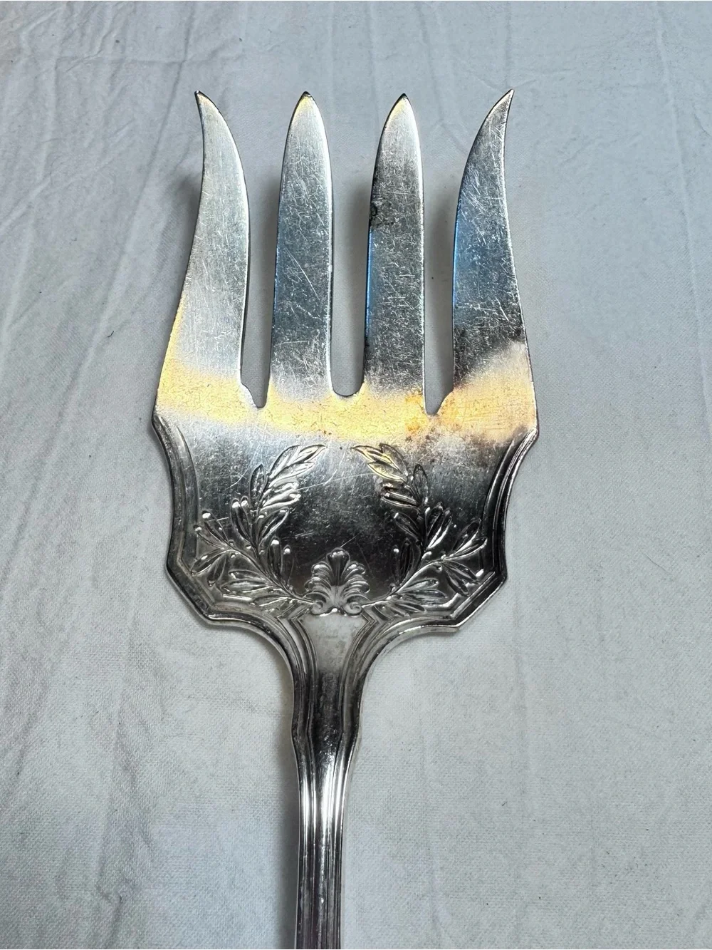 R Wallace Large Serving Meat Fork Floral Design 9” Silverplate